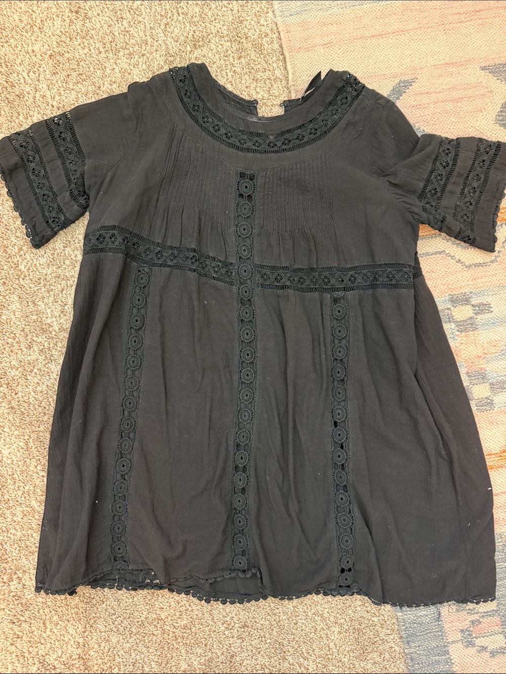 Black Lace-Trim Short Sleeve Tunic Dress